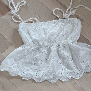 🤍 White Eyelet Tie-Shoulder Peplum Top – Size Medium – American Eagle